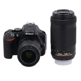 Nikon ニコン/デジタル一眼/D5600 ダブルズームキット/2006010/Bランク/69【中古】(デジタル一眼)