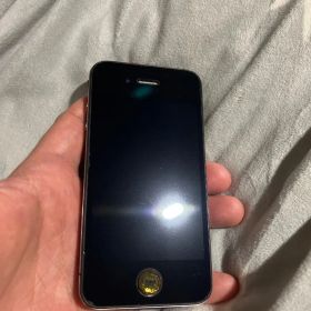 iPhone 4 本体 動作確認済 ケース2つセット