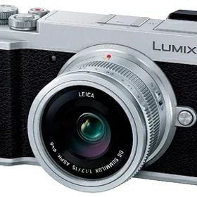 【中古】 パナソニック ミラーレス一眼カメラ ルミックス GX7MK3 単焦点ライカDGレンズキット シルバー DC-GX7MK3L-S