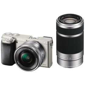 【中古】SONY ミラーレス一眼 α6000 ダブルズームレンズキット E PZ 16-50mm F3.5-5.6 OSS + E 55-210mm F4.5-6.3 OSS シルバー ILCE-6000Y S