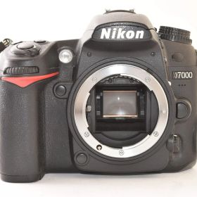 ★ジャンク品★ Nikon ニコン D7000 ボディ デジタル一眼レフカメラ J2510874