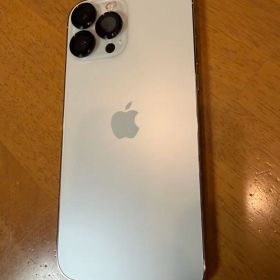 Apple iPhone 13 Pro Max本体 シルバー