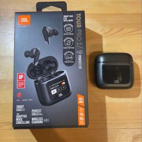 JBL TOUR PRO 2 ワイヤレスイヤホン