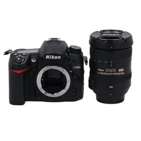 Nikon ニコン/デジタル一眼/D7000 18-200 VR II レンズキット/2055929/Bランク/21【中古】