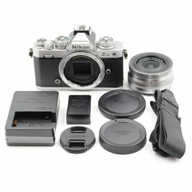 ニコン(Nikon)の■シャッター数1008枚！極上品■ Nikon Z fc 16-50mm(ミラーレス一眼)