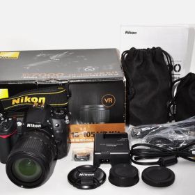 Nikon D7000 AF-S NIKKOR 18-105mm F3.5-5.6G ED VR