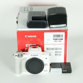[良品 | バッテリー2個・フラッシュ付] Canon EOS Kiss M [ボディ ホワイト] | Canon EF-Mマウント