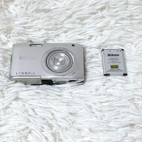 Nikon COOLPIX A100 デジカメ シルバー デジタルカメラ