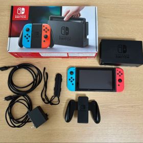 Nintendo Switch 本体 赤 / 青