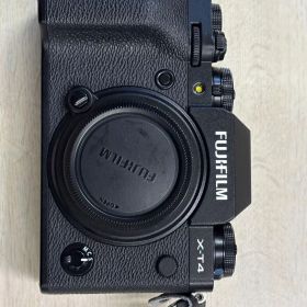 【期間限定値下げ美品】X-T4 本体 ミラーレス一眼カメラ X-T4 本体