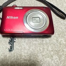 【極美品】NIKON COOLPIX A100 レッド 希少