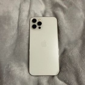 Apple iPhone 12 Pro 本体