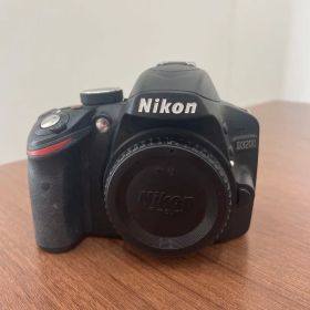 ☆Nikon D3200 デジタル一眼レフカメラ