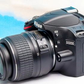 初心者おすすめセット⭐️Nikon D3200⭐️スマホ転送できる♪⭐️一眼レフ