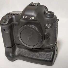 キャノン Canon EOS 5D Mark III 2.7万シャッター