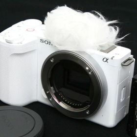 【中古】【美品】ソニー VLOGCAM ZV-E10M2 ボディ [ホワイト]（センサー清掃済） CA01-R3964-3V1B SONY Eマウント APS-C 4K 動画 中古