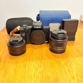 【値下】EOS Kiss M2 ミラーレス一眼カメラ ダブルレンズキット