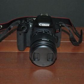 Canon キャノン EOS Kiss X9i レンズ付 2420万画素 動作品
