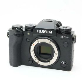 【中古】 《美品》 FUJIFILM X-T5 ボディ ブラック [ デジタルカメラ ]