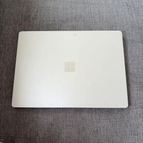 【美品】Microsoft Surface Laptop 1769