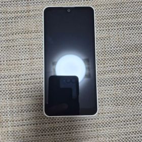 docomo AQUOS SH-53D ホワイト