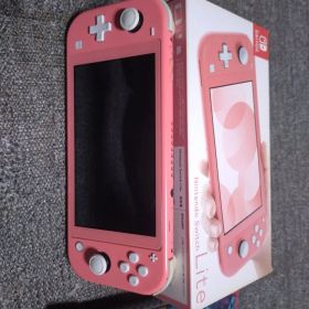 Nintendo Switch Lite ピンク
