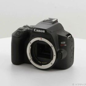 【中古】Canon(キヤノン) EOS Kiss X10ブラック(W) 【262-ud】