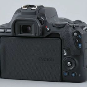 【中古】Canon キヤノン EOS Kiss X10 EF-S 18-55 IS STM レンズキット ブラック