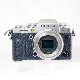 【中古】(フジフイルム) FUJIFILM X-T4 シルバー