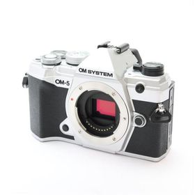 《美品》OM SYSTEM OM-5 ボディ