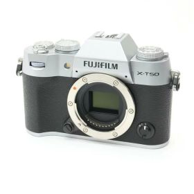【中古】 《美品》 FUJIFILM X-T50 ボディ シルバー 【安心☆バッテリーは新品です！】 [ デジタルカメラ ]