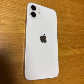 Apple iPhone 12 ホワイト 本体