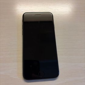 Apple iPhone se2 ブラック本体 64g