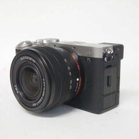 【中古】 (ソニー) SONY α7CII(ILCE-7CM2) ズームレンズキツト シルバー【中古カメラ デジタル一眼】 ランク：AB
