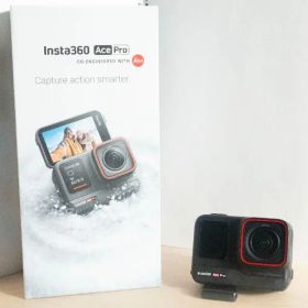 【insta360 Ace Pro】 カメラ 美品