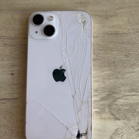 iPhone13 破損激しめ ジャンク