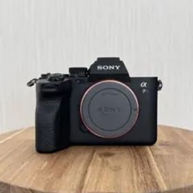 SONY α7Ⅳ ILCE-7M4 ミラーレス一眼レフカメラ【中古品】