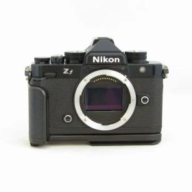 【中古】 (ニコン) Nikon ZF ボデイ ブラツク【中古カメラ デジタル一眼】 ランク：B