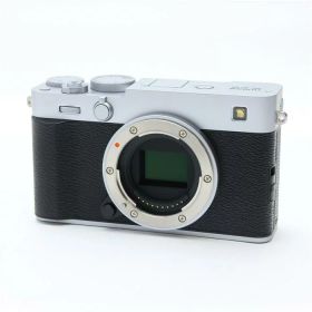 【中古】 《美品》 FUJIFILM X-E5 ボディ シルバー [ デジタルカメラ ]