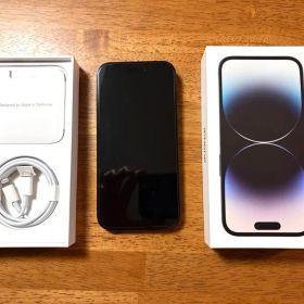 美品iPhone14Pro 256GB修理歴なしSIMフリー&PITAKAカバー