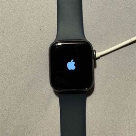 Apple Watch SE（GPSモデル）- 40mm(腕時計(デジタル))