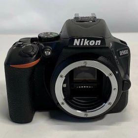 【全品ポイント10倍！】【期間限定セール】ニコン Nikon 【タバコ臭あり】D5600 デジタル一眼カメラ デジタルカメラ ダブルレンズキット 【中古】