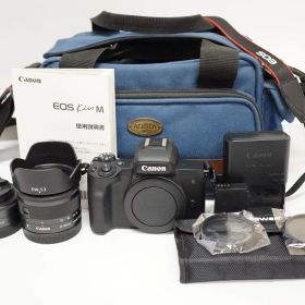 C171843-1) Canon EOS KISS M ミラーレス一眼レフ ダブルレンズキット