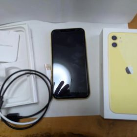 iPhone 11 イエロー 64GB 本体 シムフリー