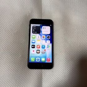 美品 SIMフリー iPhoneSE 第3世代 128GB バッテリー100%