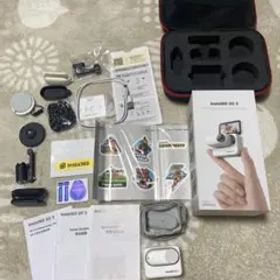 Insta360 GO 3 本体と付属品