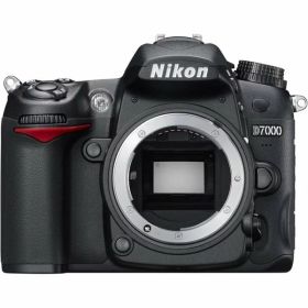 【中古】 ニコン Nikon D7000 ボディー 当店保証30日間 人気 ミラーレス 一眼レフ 交換レンズ カメラ