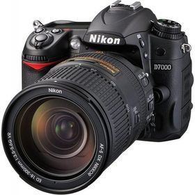 【中古】 ニコン Nikon D7000 スーパーズームキット AF-S DX NIKKOR 18-300mm f/3.5-5.6G ED VR付属 D7000 LK18-300 当店保証30日間 人気 ミラーレス 一眼レフ 交換レンズ カメラ 中