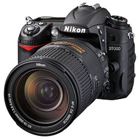 【中古】 Nikon ニコン デジタル一眼レフカメラ D7000 スーパーズームキット AF-S DX NIKKOR 18-300mm f 3.5-5.6G ED VR付属 D7000 LK18-300
