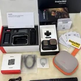 Insta360 Ace Pro 2/ Grip Kit 。バッテリー2個